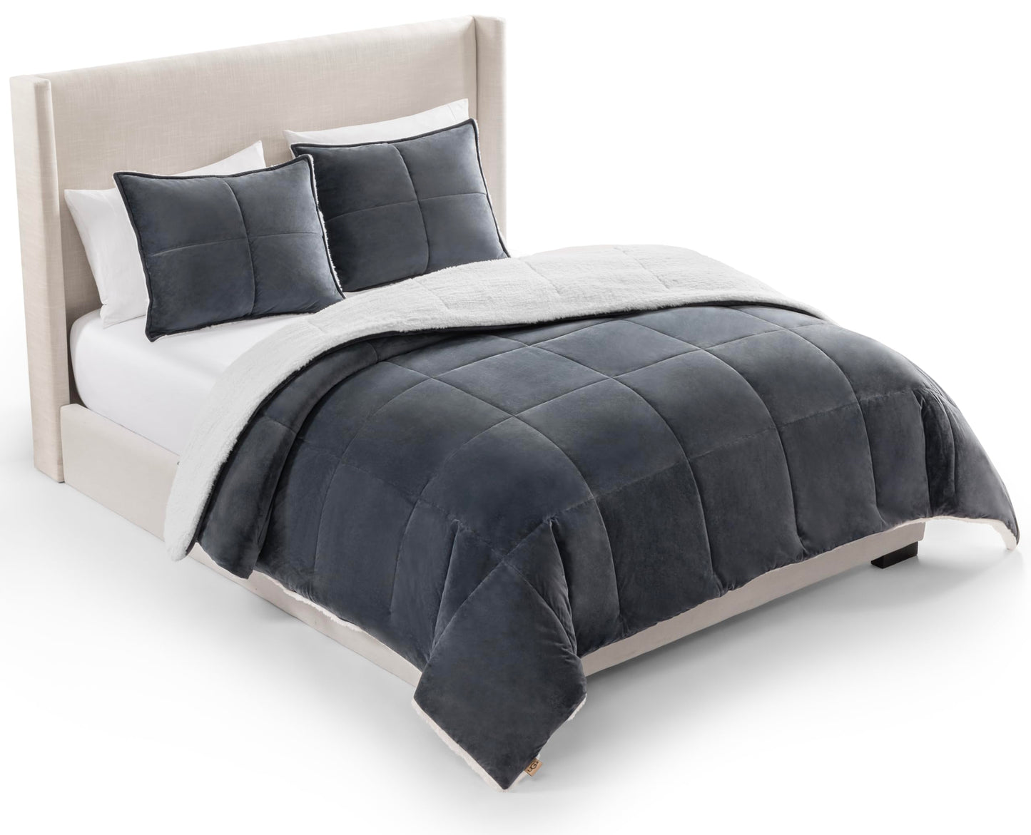 UGG Blissful Full/Queen Comforter Set with 2 Pillow Shams Reversible Comforter Plush Fluffy Warm Bed Set Premium Down Alternative Bedding for College Dorm Essentials, Full/Queen, Light Brown Fawn