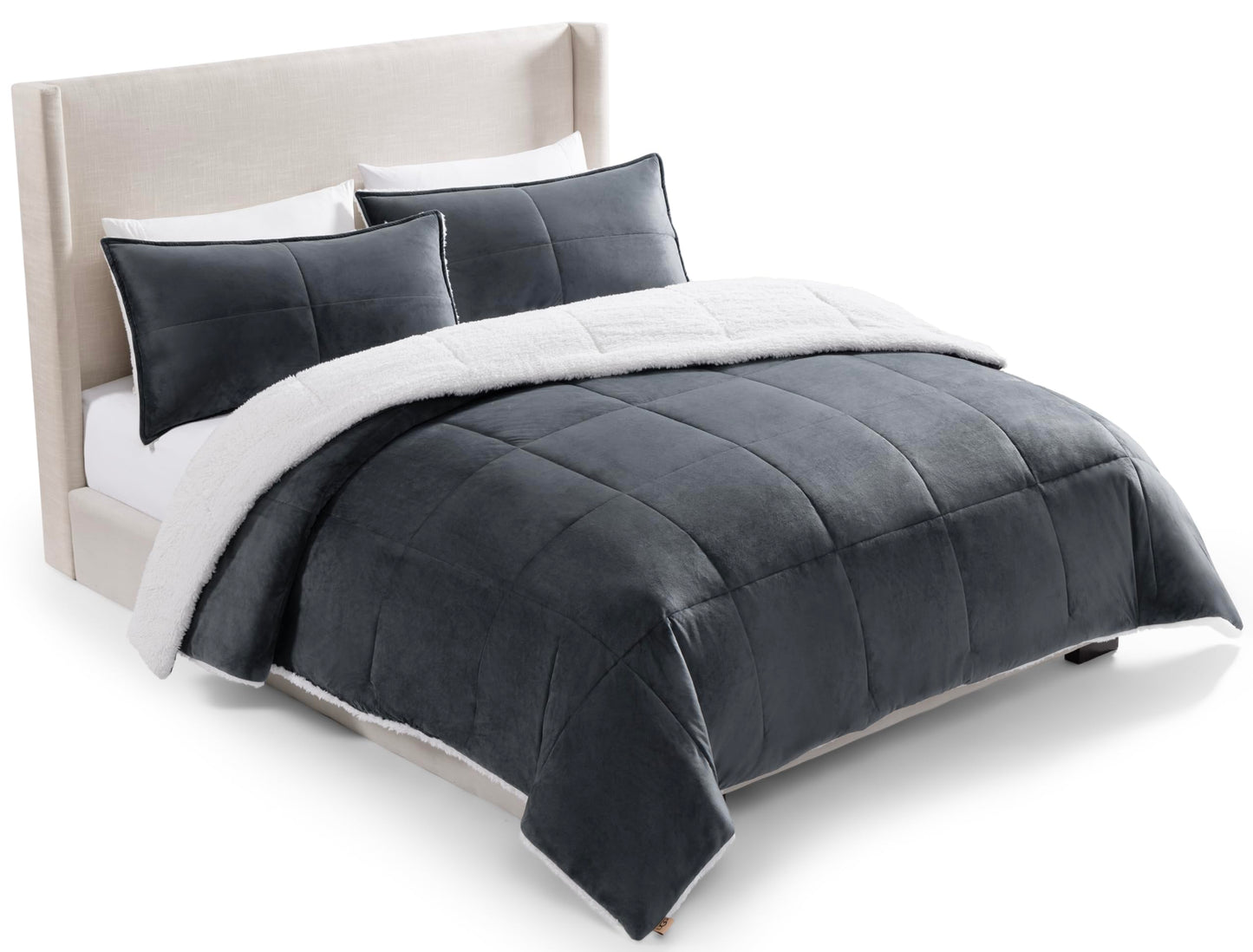 UGG Blissful Full/Queen Comforter Set with 2 Pillow Shams Reversible Comforter Plush Fluffy Warm Bed Set Premium Down Alternative Bedding for College Dorm Essentials, Full/Queen, Light Brown Fawn