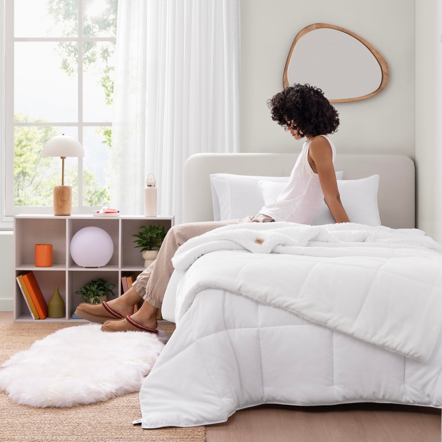 UGG Nita King/California King Blanket Fleece Fluffy Reversible Soft Fuzzy Bedding Cozy Plush Warm Oversized Blanket Machine Washable Bedroom Decor for Big Couch Bed, 110-inch x 90-inch, White Snow