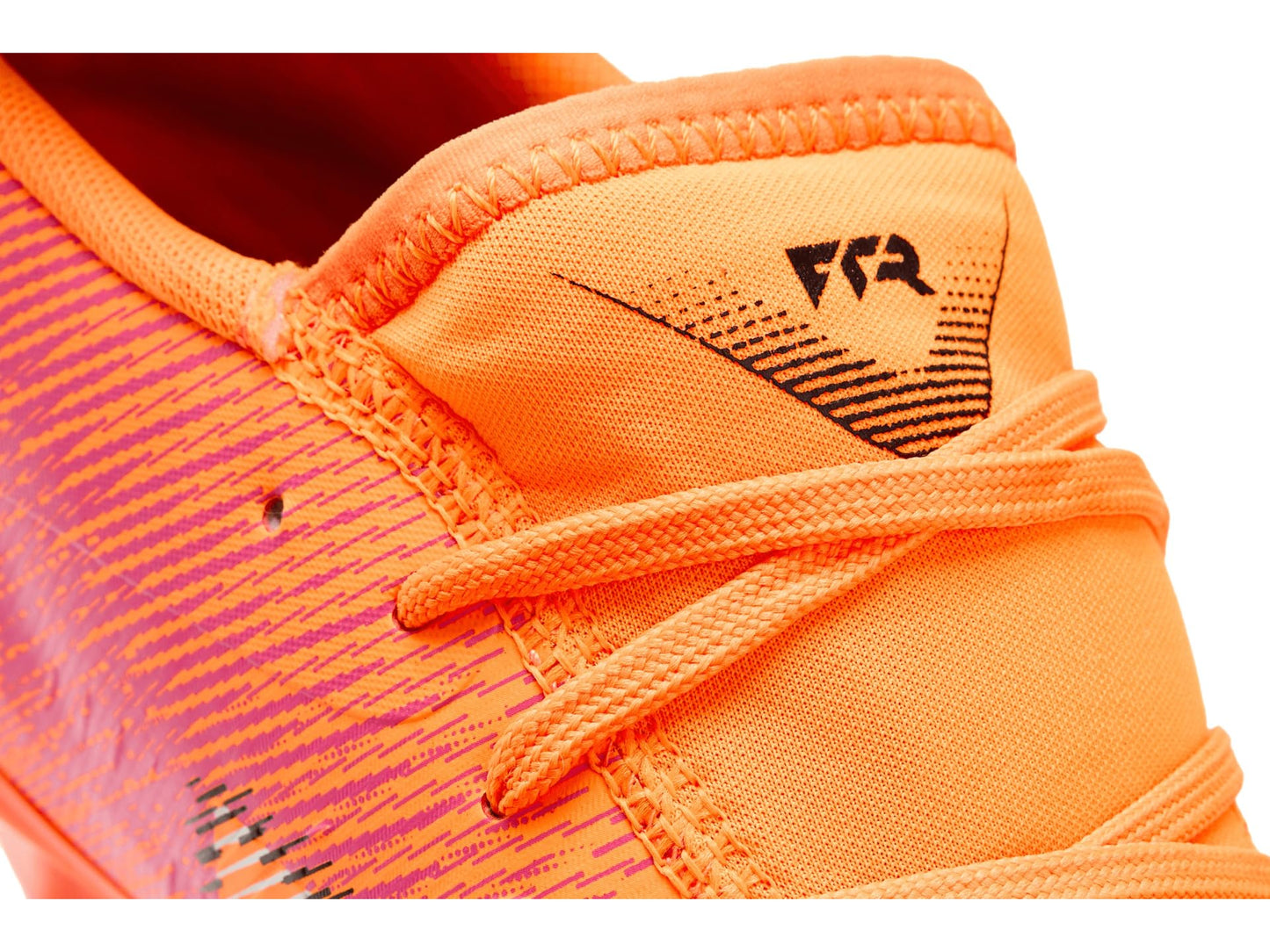 Puma Mens Future 8 Play Firm, Artificial Ground Soccer Cleats