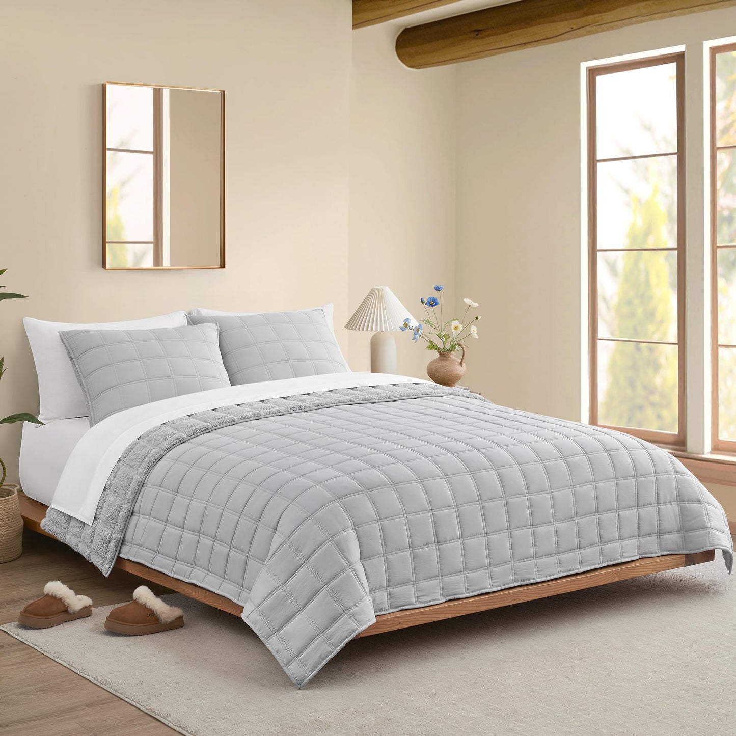 UGG Gizelle Full/Queen Quilt Set with 2 Pillow Shams Lightweight Bedding with Fluffy Reverse, All Season Washable & Hypoallergenic Bedding for Apartment or Dorm Essentials, Full/Queen, Cream