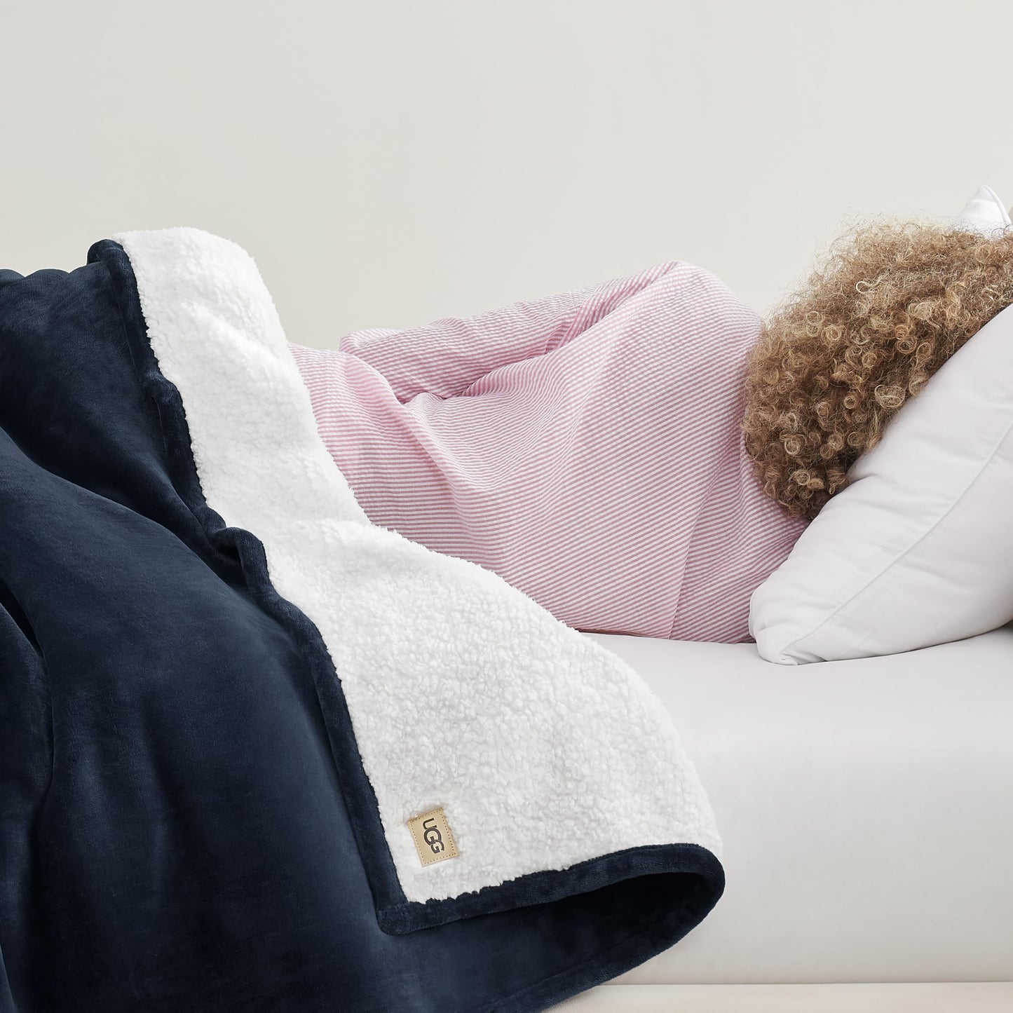 UGG Nita King/California King Blanket Fleece Fluffy Reversible Soft Fuzzy Bedding Cozy Plush Warm Oversized Blanket Machine Washable Bedroom Decor for Big Couch Bed, 110-inch x 90-inch, White Snow
