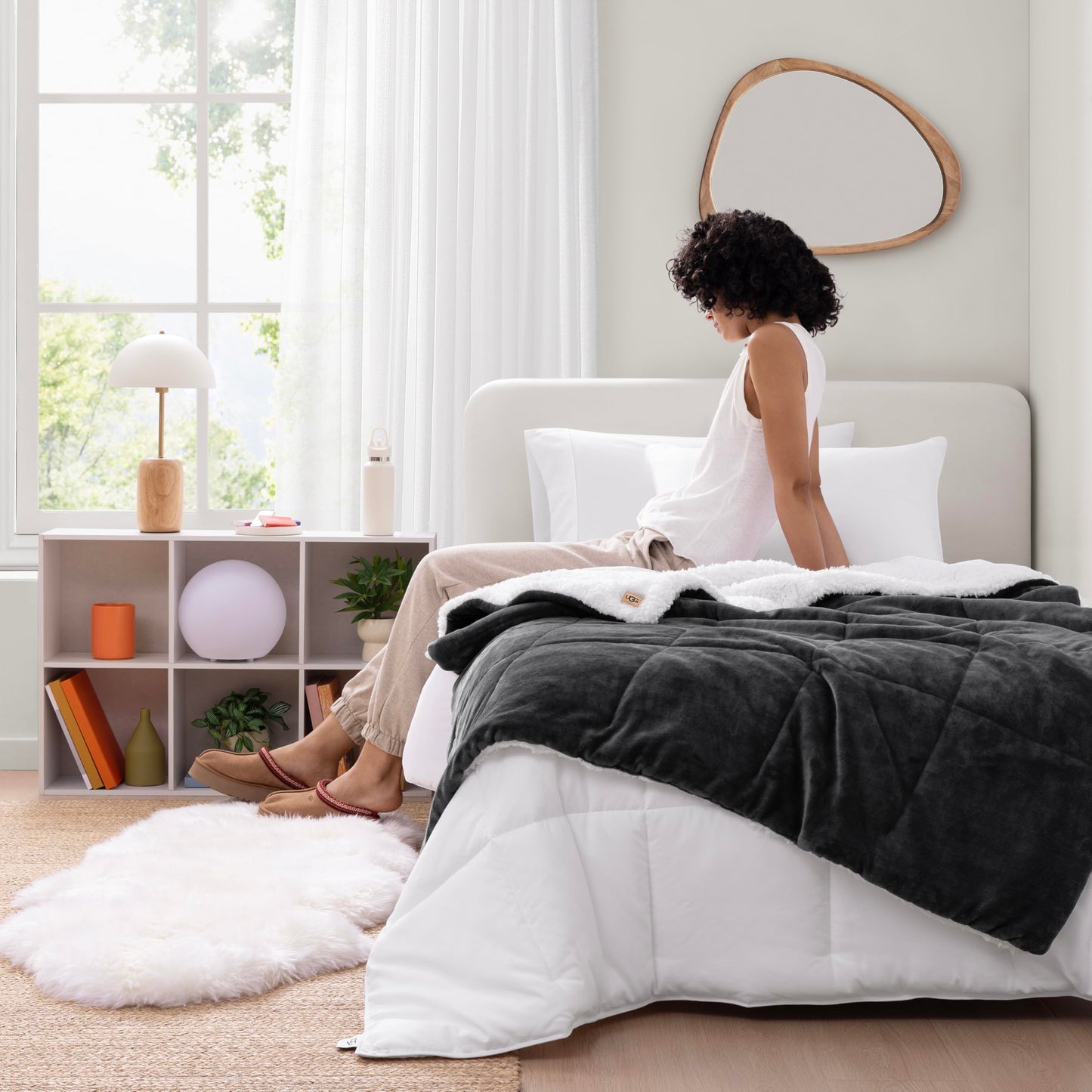 UGG Nita King/California King Blanket Fleece Fluffy Reversible Soft Fuzzy Bedding Cozy Plush Warm Oversized Blanket Machine Washable Bedroom Decor for Big Couch Bed, 110-inch x 90-inch, White Snow