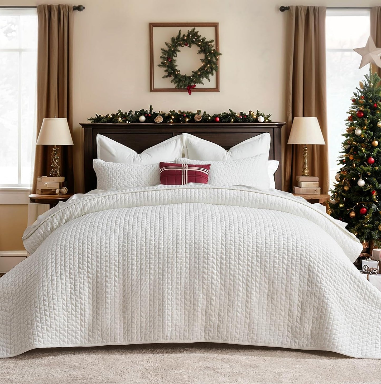 EverGrace Luxury Velvet Quilt Set King Size 3 Piece, Soft Cross-Stitch Velvet Comforter Set with Pillow Shams, Lightweight Coverlet Bedspread Bedding Set for All Seasons, Light Taupe