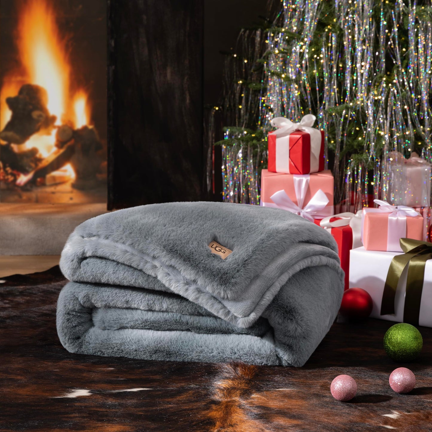 UGG Euphoria Plush Faux Fur Throw Blanket, Oversized Soft Throw for Bed or Couch, Luxury Bedroom Decor, Holiday Blankets, Machine Washable, 50-inch x 70-inch, Charcoal Grey